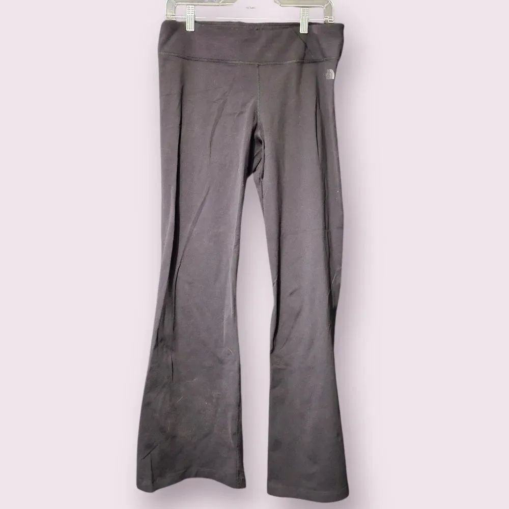 The North Face Flared Leg Athletic Pant Women Large Black VaporWick Yoga | EUC